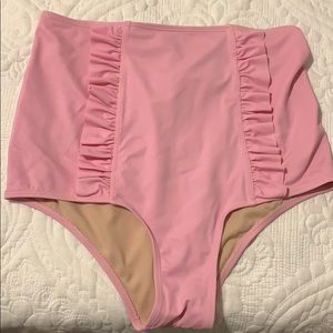 Kortni Jeane small ruffle bottom (swim)